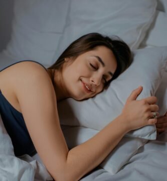 dormir mejor para equilibrar hormonas